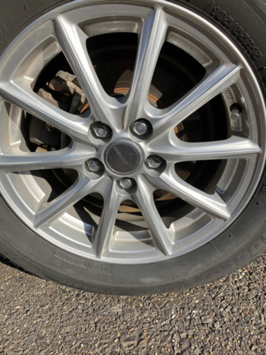 スタッドレス、性能、人気もある、ヨコハマブリザックVRX2Z(値下げ交渉受けます。)