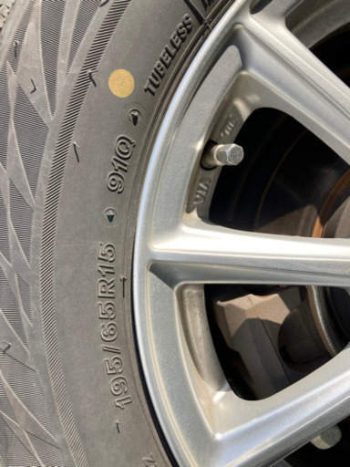 スタッドレス、性能、人気もある、ヨコハマブリザックVRX2Z(値下げ交渉受けます。)