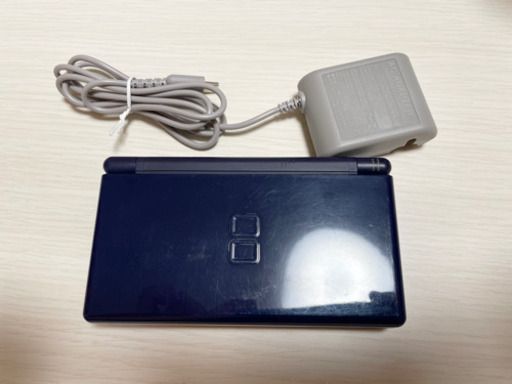 【ソフトおまけ付き】ニンテンドー　DS Lite ネイビー