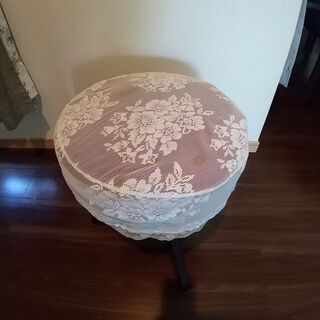 椅子　スツールの画像