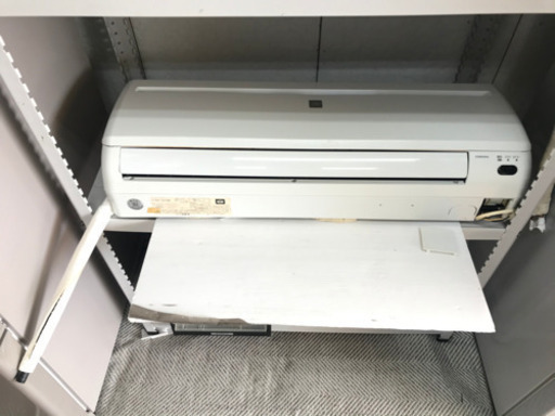 【リサイクルサービス八光　安心の3か月保証　配達・設置OK】コロナ CORONA RC-2216R（W） [ルームエアコン 冷房専用 6畳 100V対応 ホワイト]