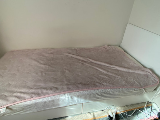 シングルベッド