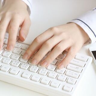 WEBデザイナー／クライアント先である楽天に出向