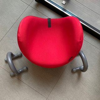 恐らくエクササイズ的な、健康グッズのような、、、CUVILADYの画像