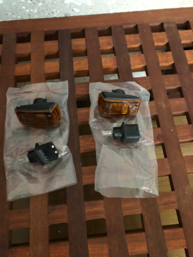 純正取り外し品　ボルボ940 サイドマーカーR/Lセット