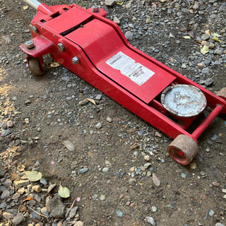 アストロ製3トン低床ガレージジャッキの画像