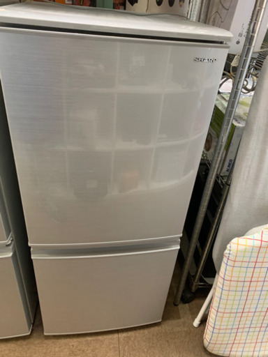 SHARP SJ-D14F 冷蔵庫　2020年製　137L