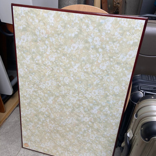 中古 花柄ローテーブル