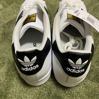 新品adidasスニーカー かむ 【新品】adidas スニーカー ※箱無し