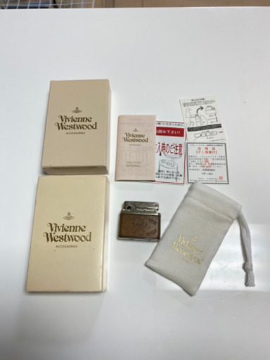 ヴィヴィアンウエストウッド