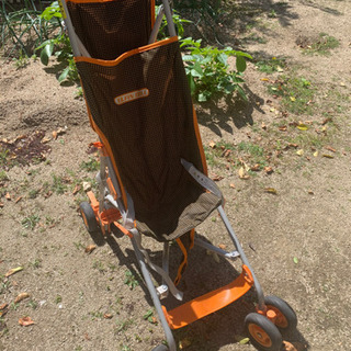 カトージのベビーバギー