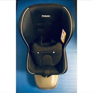 新品（8万円相当）のチャイルドシートの画像