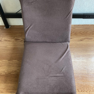 【4/19 15時までにお渡し可の方、差し上げます】座椅子(ブラウン)の画像