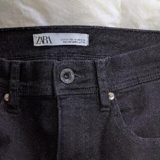 ZARA　ブラックデニム