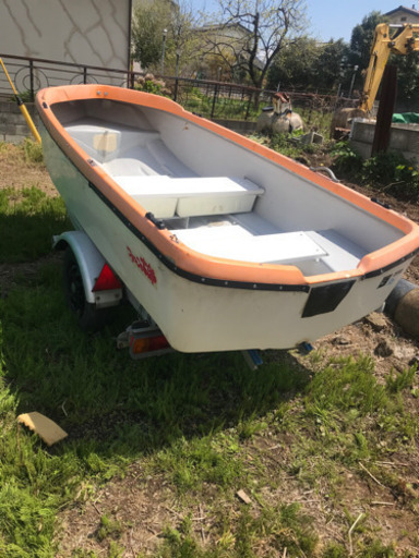 ヤマハ　つりっこ太郎11フィート　FRP ボート　免許不要　2馬力