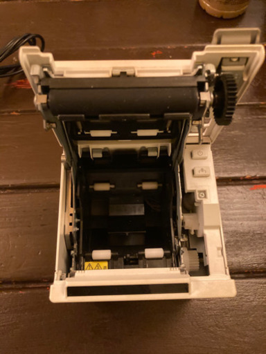 【値下げ&送料込】EPSON レシートプリンター(サーマルプリンター) tm-m10 TM10UB611 Bluetooth対応