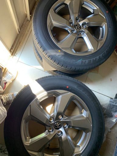 rav4ハイブリッドG新車外し　225/60/R18