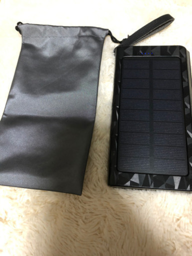 モバイルバッテリー　24000mAh ソーラー
