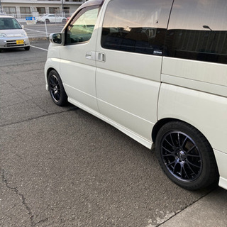 エルグランドVQ35CBA-E51INPULハイパワーユニット搭載の画像