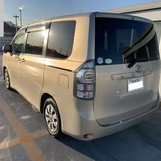 仙台☆H23ヴォクシーウェルキャブ車☆助手席リフトアップシート☆福祉車両☆車検R4.2迄！整備済みで絶好調！の画像