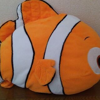 ■中古美品「ファインディングニモ　ぬいぐるみ大」の画像