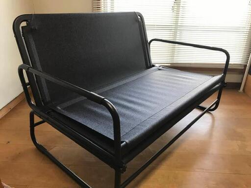 【IKEA】の折りたたみソファベッドを【￥５０００】でお譲りいたします。