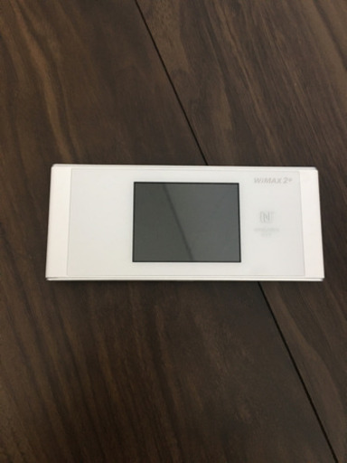 【購入者決まりました】wifiルーター　W05