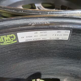 rays GARCIA　KIARA　17×6J　PCD100　4穴　+37の画像