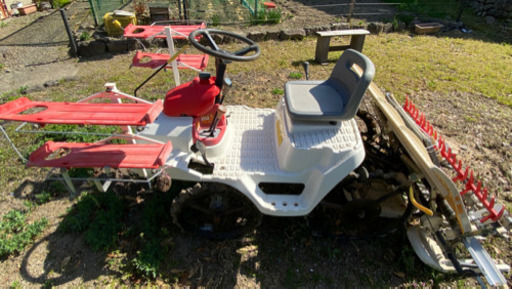 ヤンマー田植え機　4条植え　pe-1