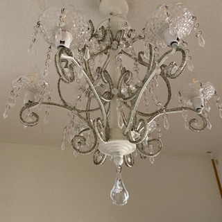 照明　シャンデリアの画像