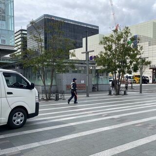 ☆日払いOK！☆福岡市内にお仕事多数！土木・建築現場での交通誘導スタッフ の画像