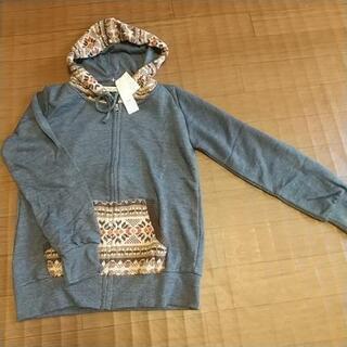 新品 パーカー