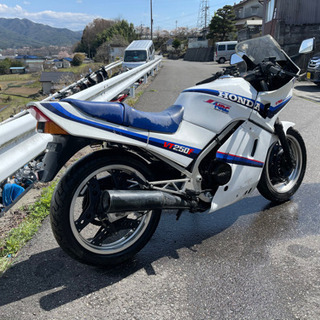 ホンダ　VT250F 部品取り