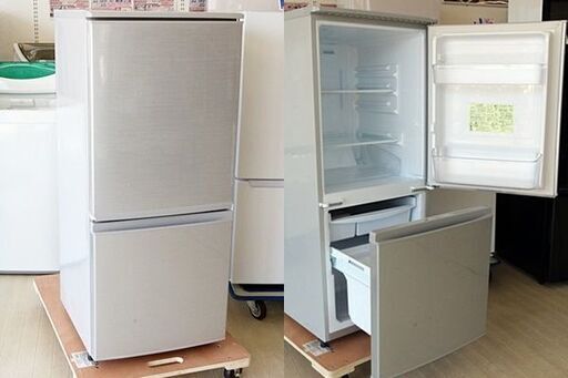 引取限定　冷凍冷蔵庫　シャープ　２ドア　137L　右開き　どちらでもドア　2017年製　シルバー　冷蔵室 91L　冷凍室 46L　SJ-D14C-S　高さ 1125mm　幅 480mm　奥行 590mm　SHARP