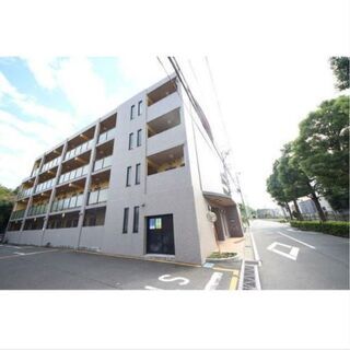 2375.初石駅　徒歩3分　1K　南東向き　単身者限定　最上階　...