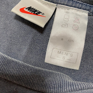 NIKE レアなTシャツの画像