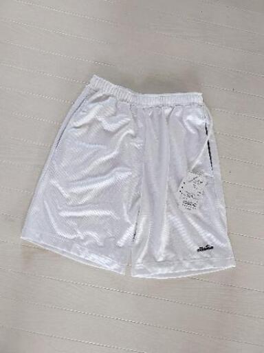 ellesse★新品半ズボンMｻｲｽﾞ定価5900円