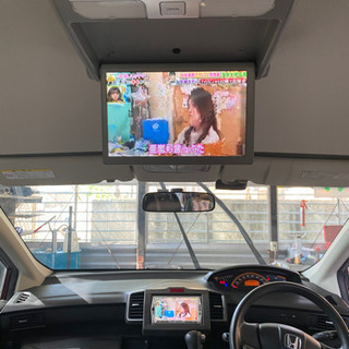 車検残り長いです！フリード　フリップダウンモニター、両側パワースライドドア　消耗品交換済みの画像