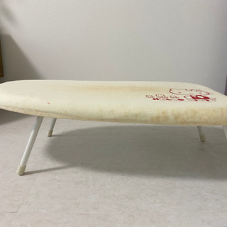 アイロン（アイロン台も付けます）の画像