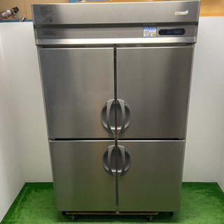 フクシマ/福島工業　業務用　縦型４ドア冷凍冷蔵庫　７８２L　店舗　飲食店　ARN-122PMD