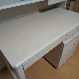学習机  中古品  の画像