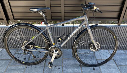 クロスバイク売ります。