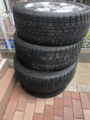 ホンダ【値下げ】タイヤ4本　スタッドレス　225／50R18 中古　ブリジストン