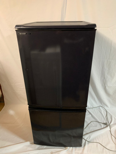 【格安！】シャープ　冷蔵庫　137L  SJ-14P-B    9-A