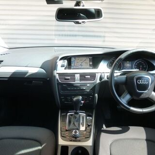 検査4年4月A4アバント1.8TFSI 改造多数/社外エアサス/ロティフォーム20インチ/RSグリル/社外マフラー/ゴーストフィルム/デイライト/純正ナビの画像