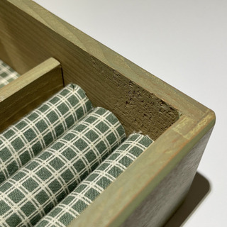 アンティーク　鏡付き木製アクセサリーケースの画像