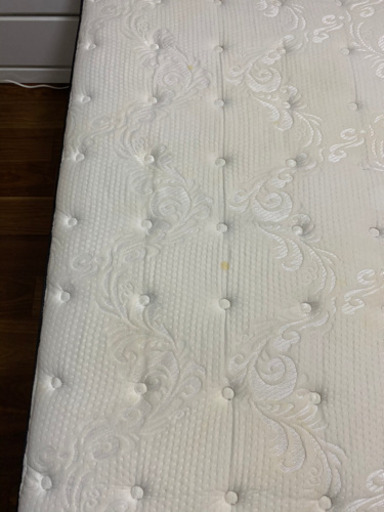 ダブルベット 収納付き、コンセント2口付き