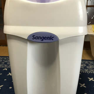 Combi【値下げ】　Sangenic の紙おむつ処理ポット（に...