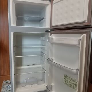 シャープ製　２ドア冷蔵庫の画像