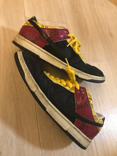 NIKE dunk sb CORAL SNAKE 28.5cm 中古